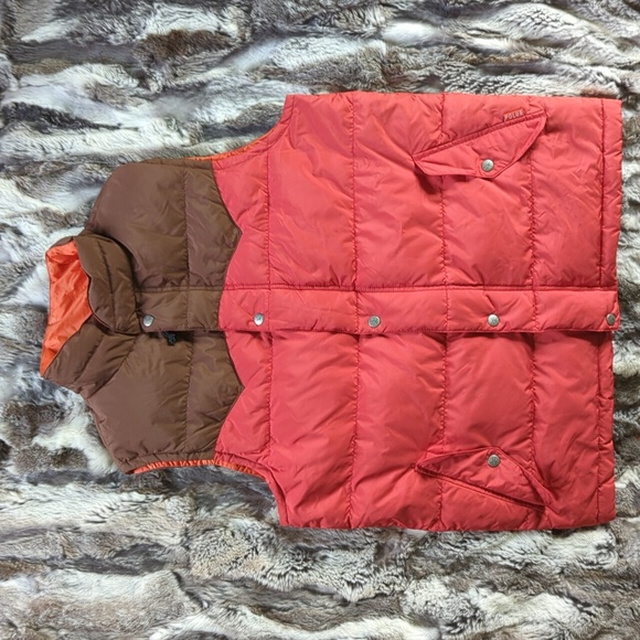 Poler Down Vest - Picture 1 of 4